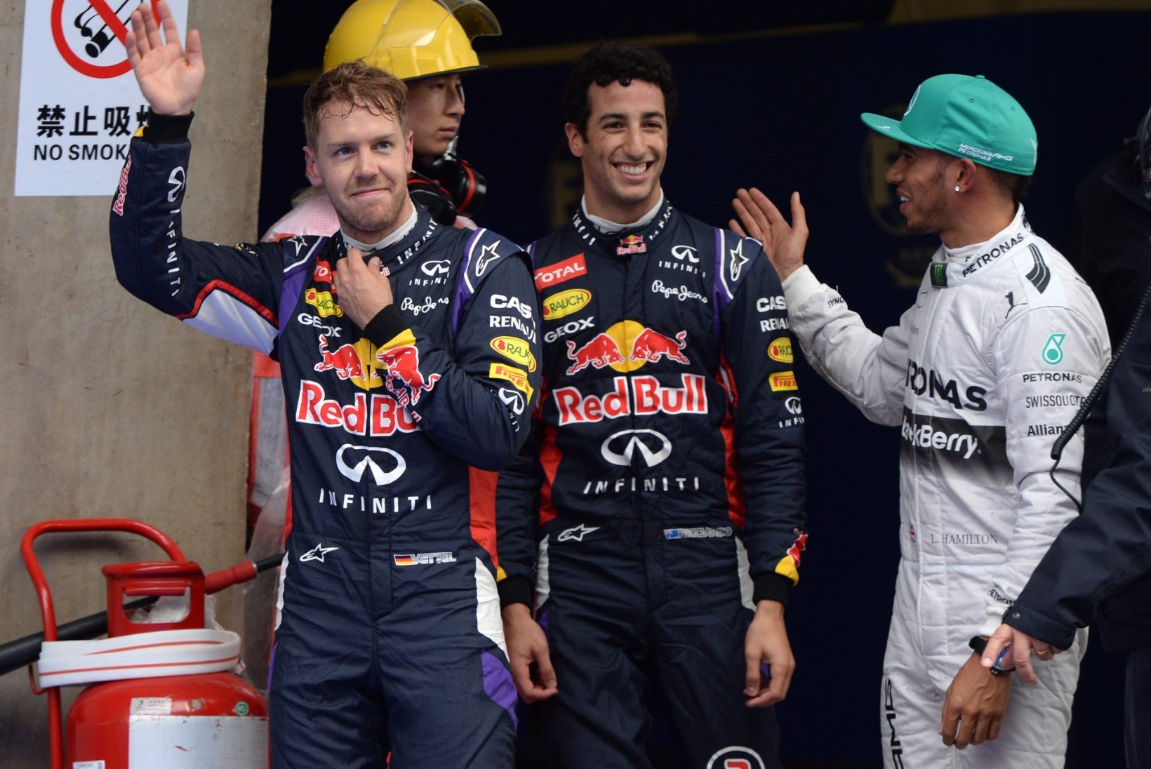 Daniel Ricciardo: ma ei taha Sebastian Vetteliga tüli kiskuda