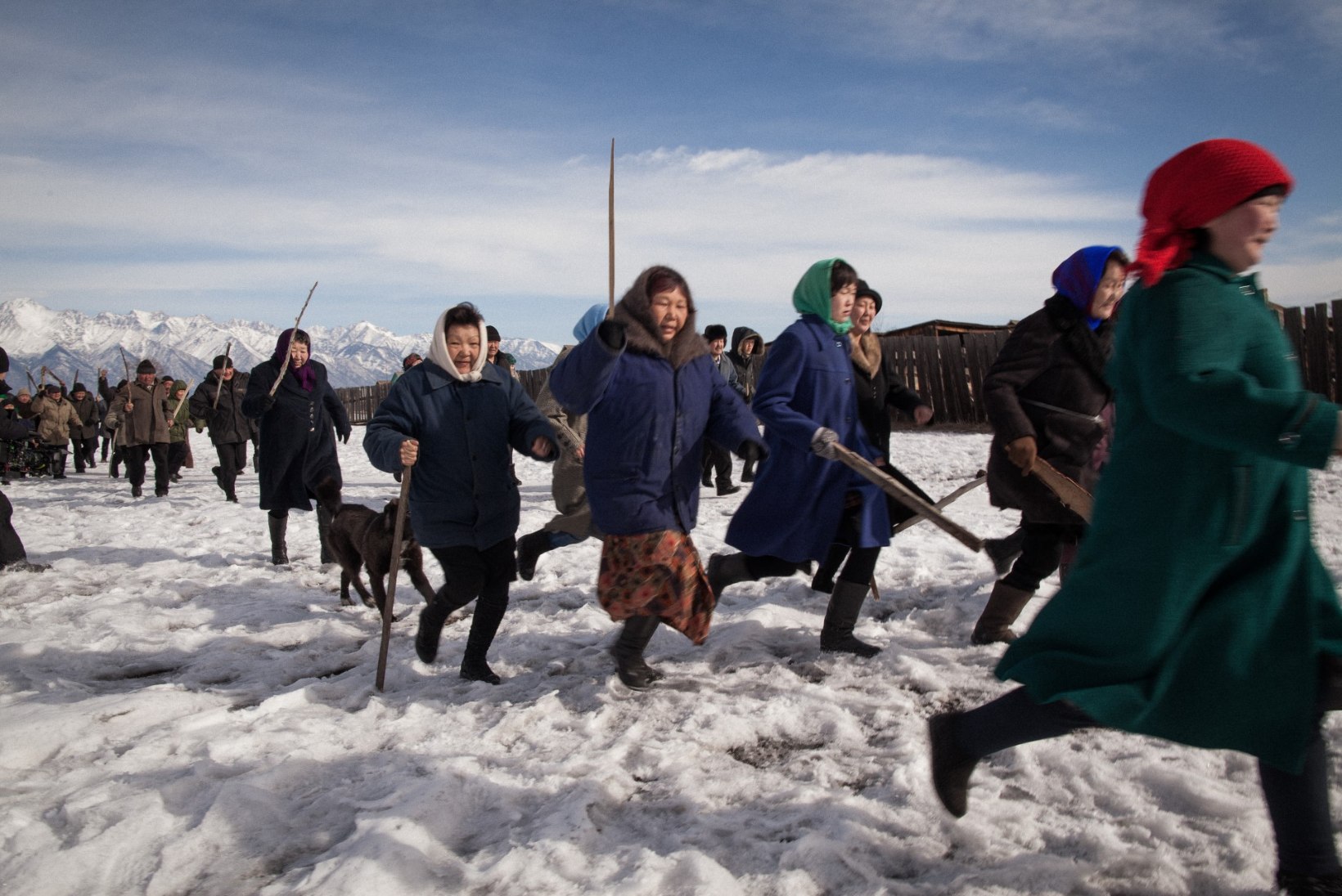 Filmimehed sügaval Siberis: võteteks vajalik lumi sulas ära!