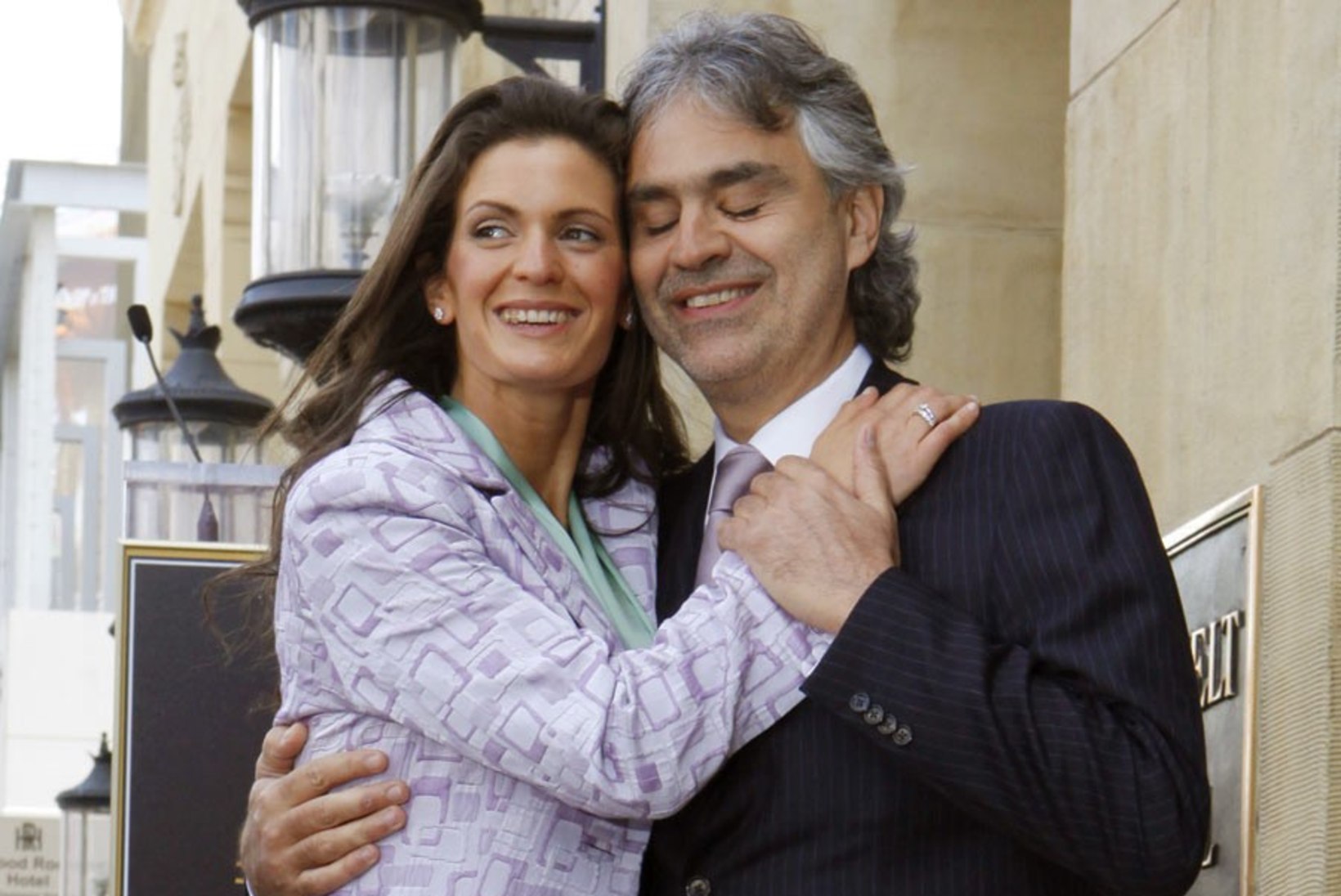 Andrea Bocelli abiellus oma kauaaegse elukaaslase Veronicaga