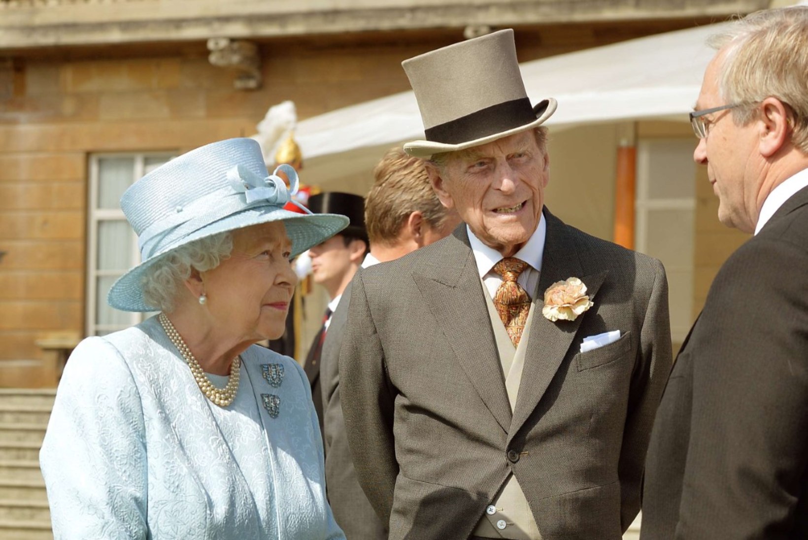 GALERII JA VIDEO: vaata kuninganna Elizabeth II uhket sünnipäevaparaadi!