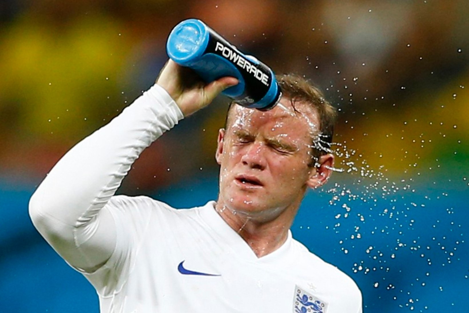 Rooney pole kindel, et saab Uruguai vastu mängida