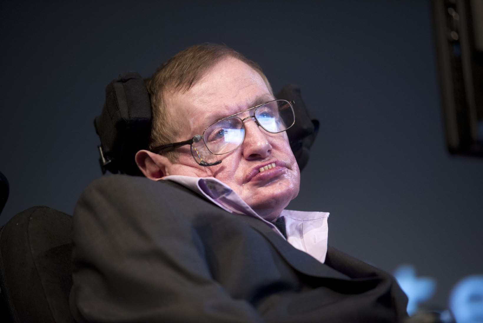 Stephen Hawkingi elust sünnib film!