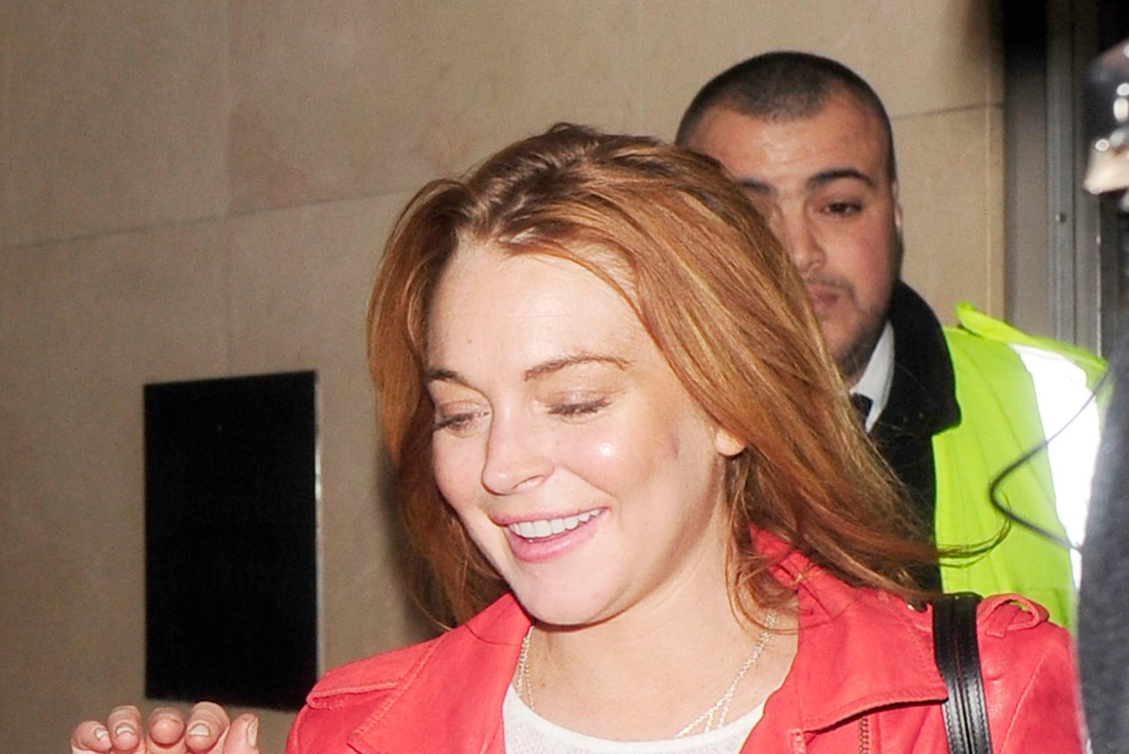 NÄDALA PAPARATSO: Lindsay Lohan käis lõbutsemas, Kourtney Kardashian lastega lennujaamas ja One Directioni poisid Itaalias pidu panemas