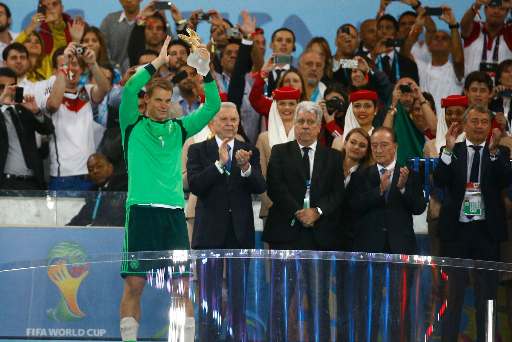 MMi auhindu jagus nii Saksamaa, Argentiina, Prantsusmaa kui ka Kolumbia jalgpalluritele