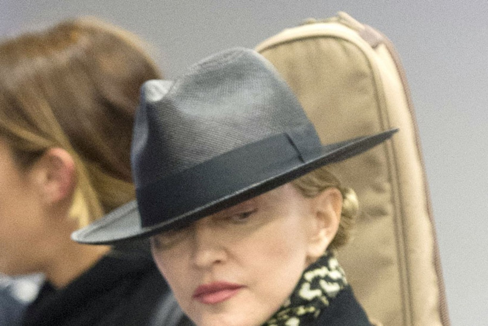 Madonnale keerati Londonis vinge parkimistrahv