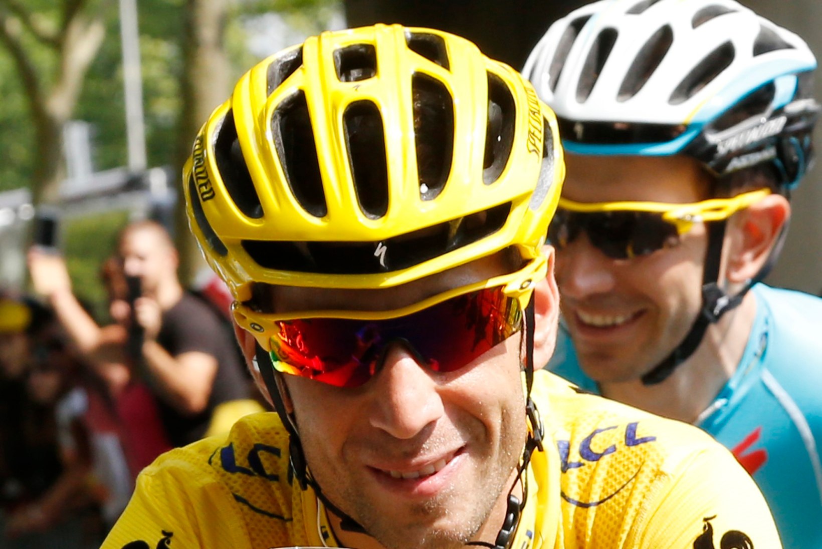 FOTOD: Tour de France lõppes uhke sprindifinišiga, Nibali võis juua võidušampanjat