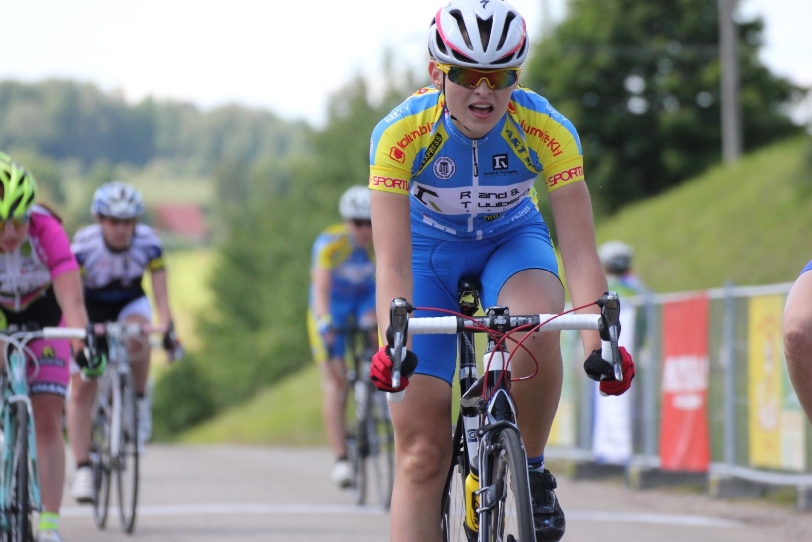 Eesti jalgratturid võistlevad noorte olümpiamängudel uue ja põneva võistlusformaadi järgi