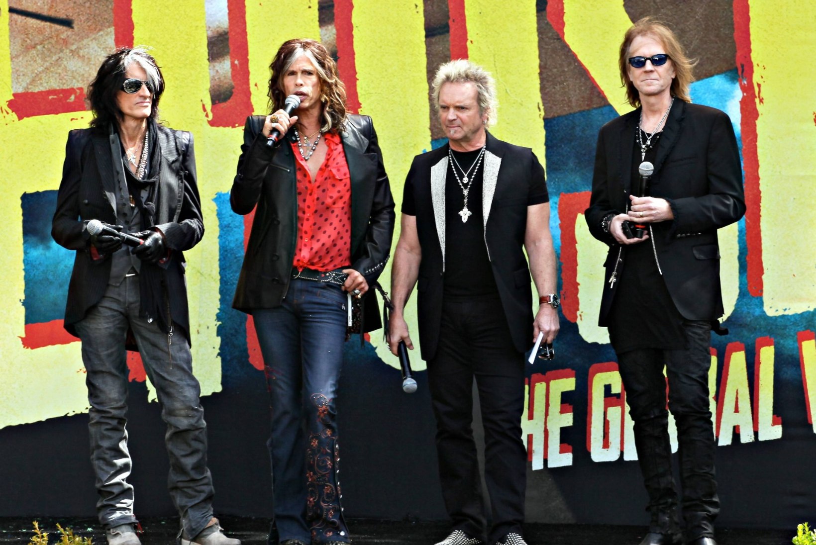 Aerosmith jättis trummari südameprobleemide tõttu kontserdid ära