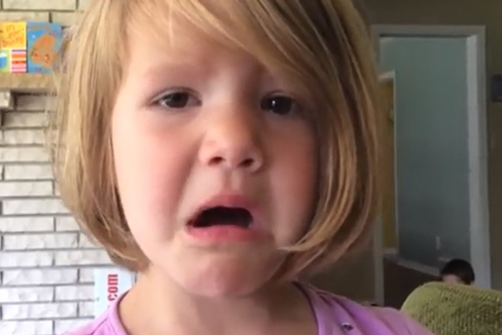 SÜDAMLIK VIDEO: 4aastane tüdruk mõistis, et kustutatud fotot ei saa enam mitte kunagi tagasi