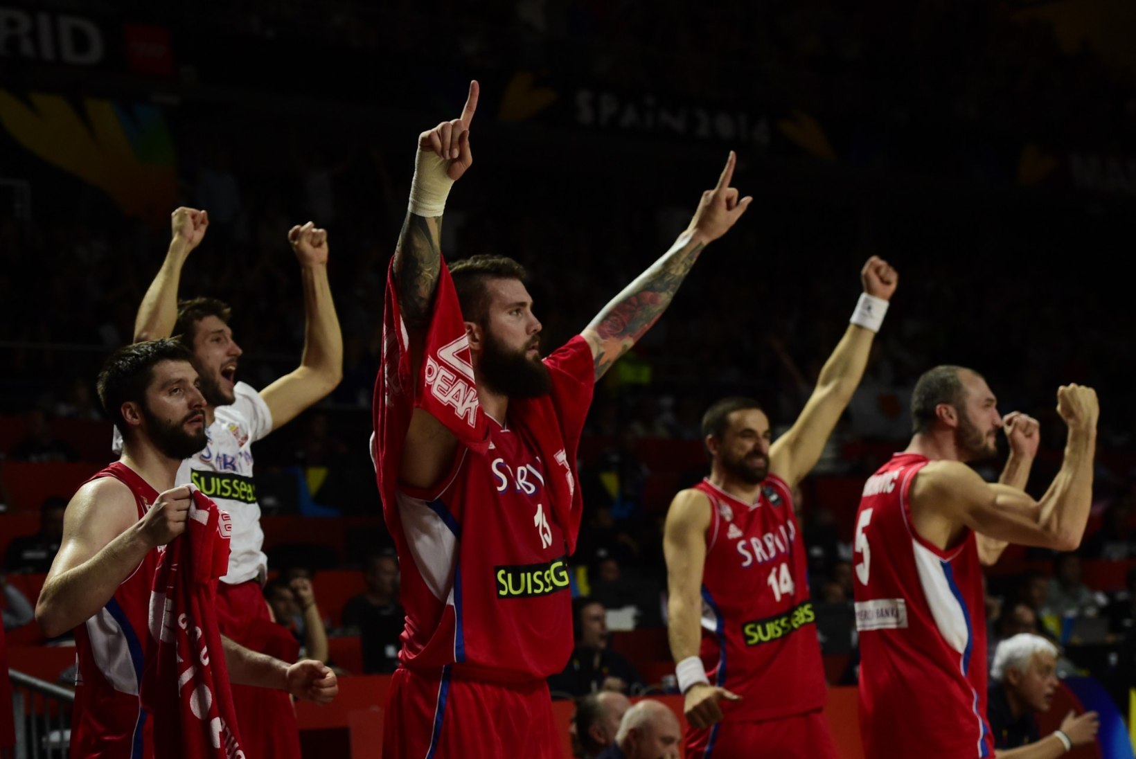 Serbia alistas Prantsusmaa ja pääses korvpalli MMi finaali!