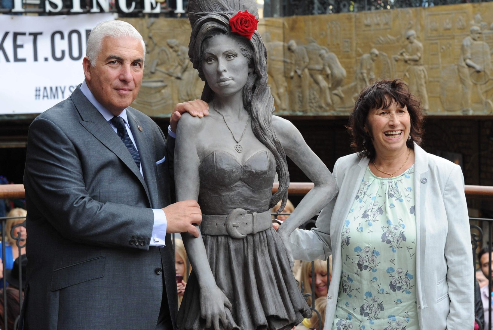 Amy Winehouse’i mälestus elusuuruses skulptuuris