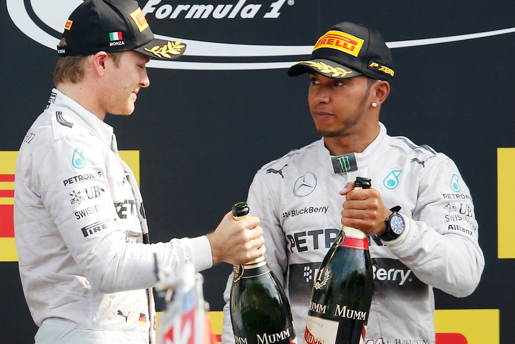 Mercedese boss tunnistab: Hamilton ja Rosberg on nagu vaenlased