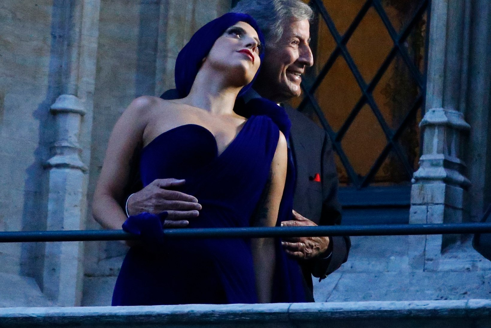 GALERII: Lady Gaga ja Tony Bennett poseerisid kui armunud!