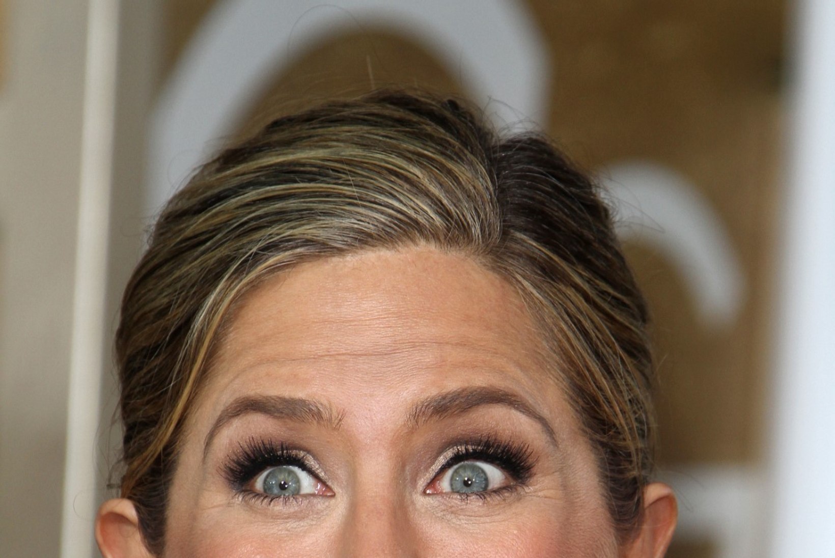 FOTOD: Jennifer Aniston tegi Kuldgloobuste galal kummalisi nägusid