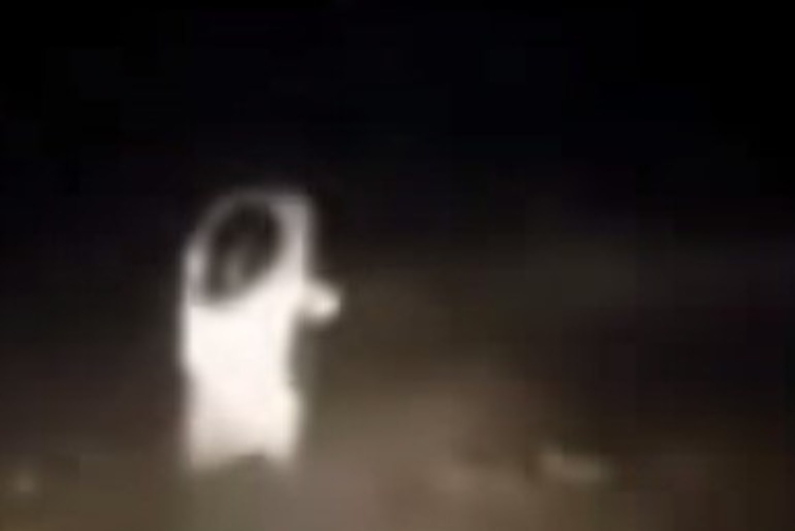 VIDEO: kas autotäit hirmunud noori jälitas tõesti kummitus?