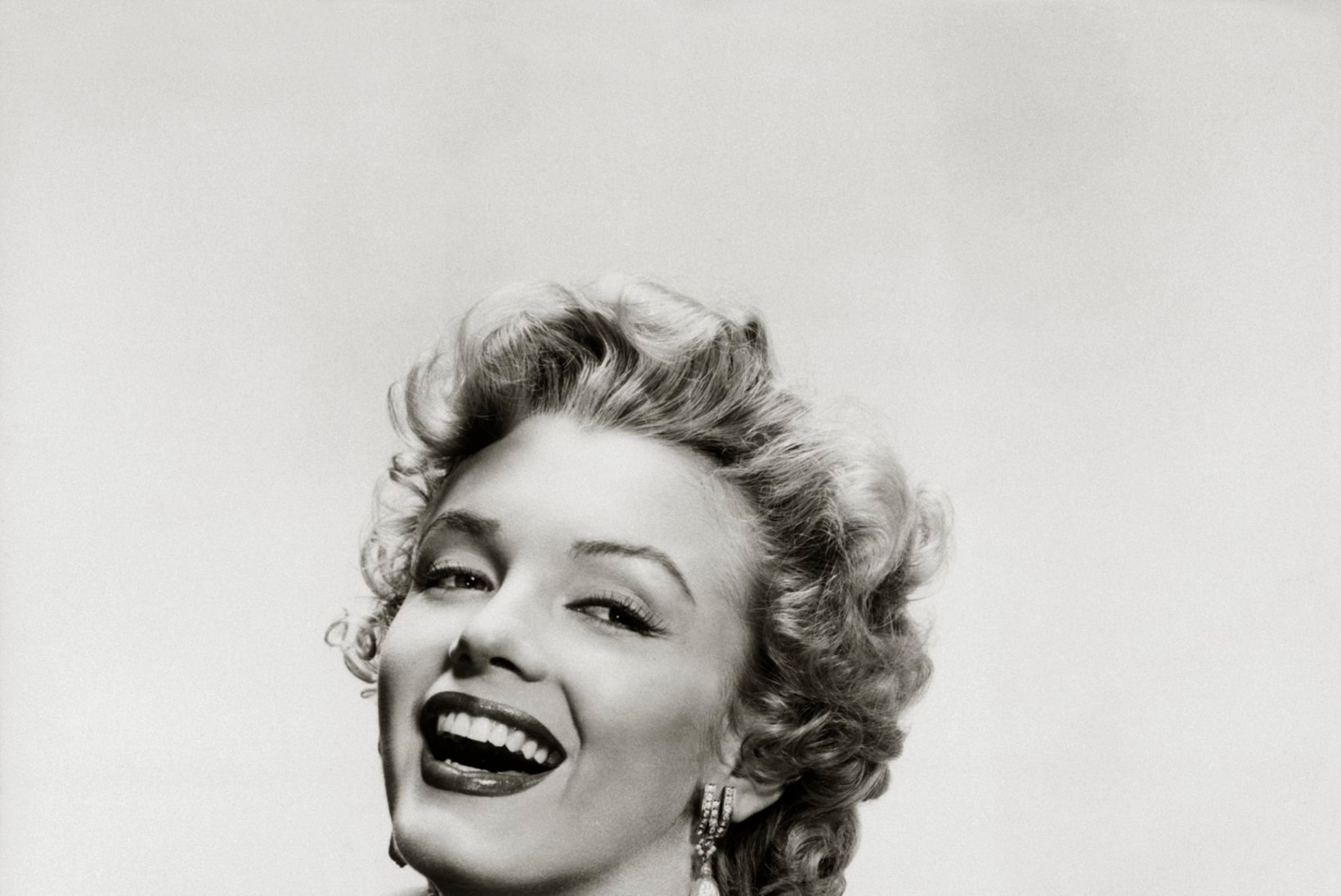 Uusaastatõotused näitavad Marilyn Monroe´d sihikindla ja õnnejanusena