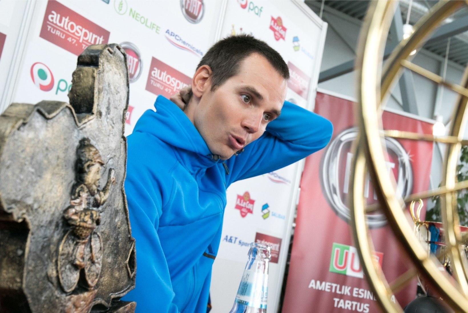 VIDEO | Rein Taaramäe tegi rattaspordi taliala Eesti meistrivõistlustel rattaga ilusa kukerpalli 