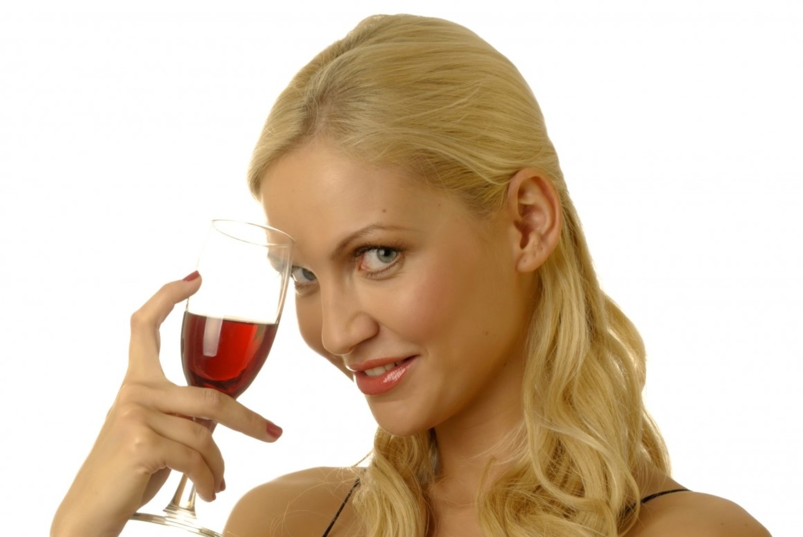Viis üllatavat viisi, kuidas vein oma tervise nimel tööle panna