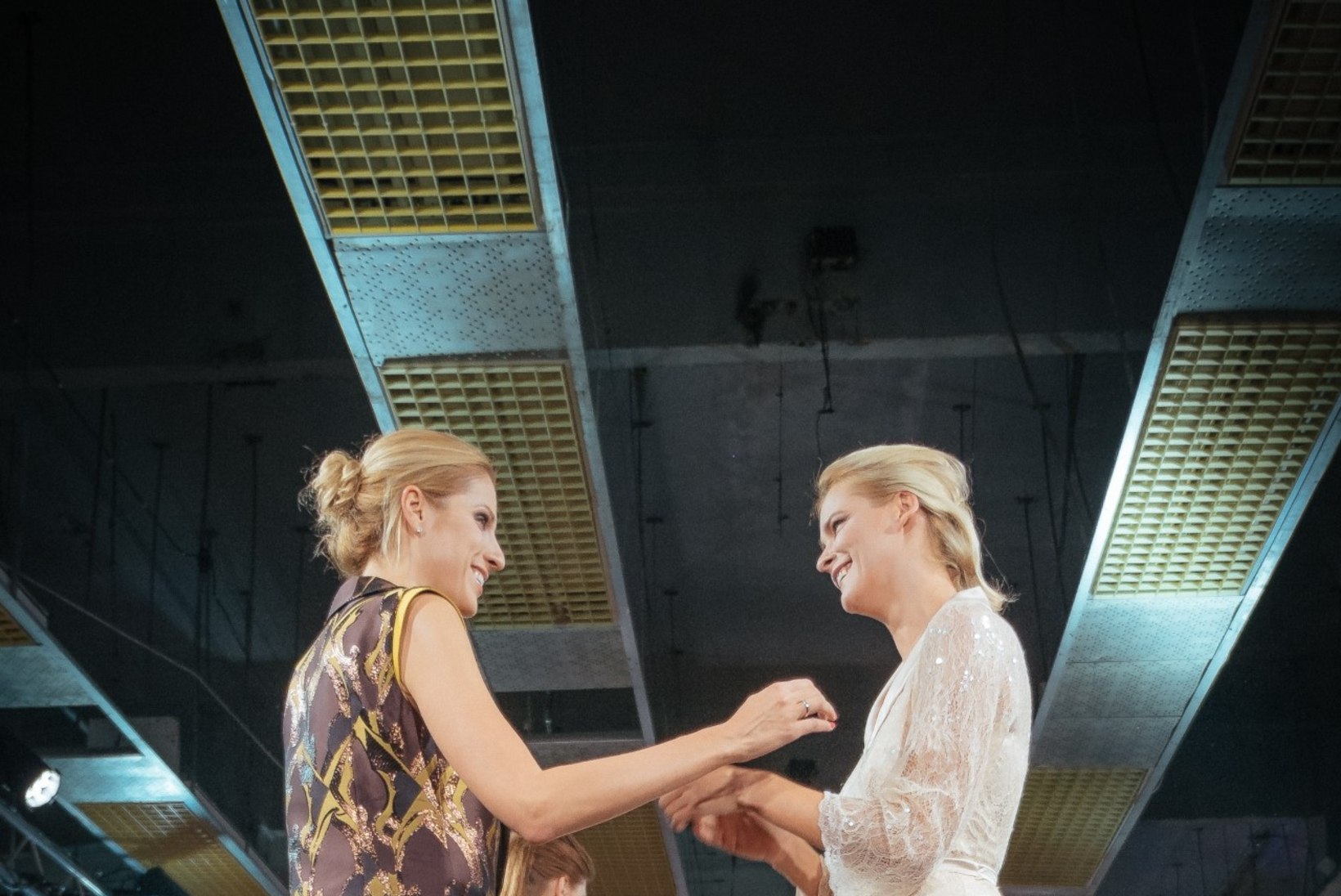 GALERII | Carmen Kass esitles Tallinna moenädalal Diana Arno loomingut!