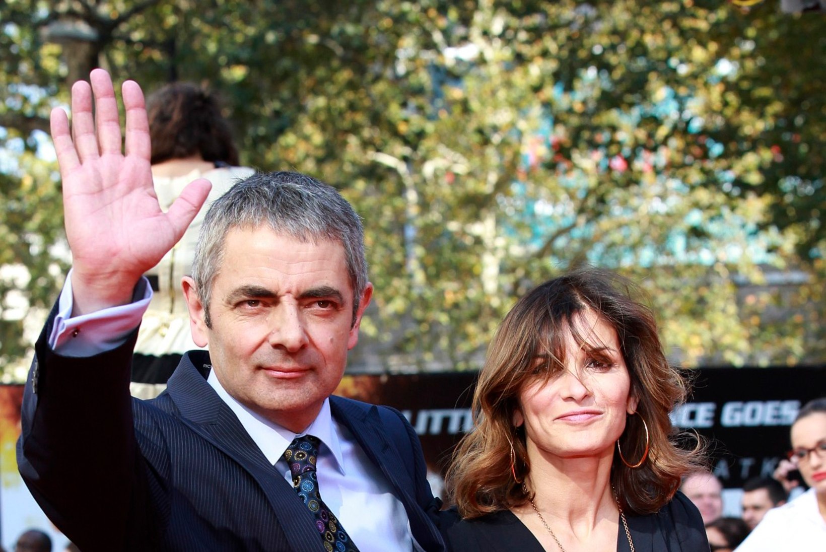 Rowan Atkinson lahutab täna abielu