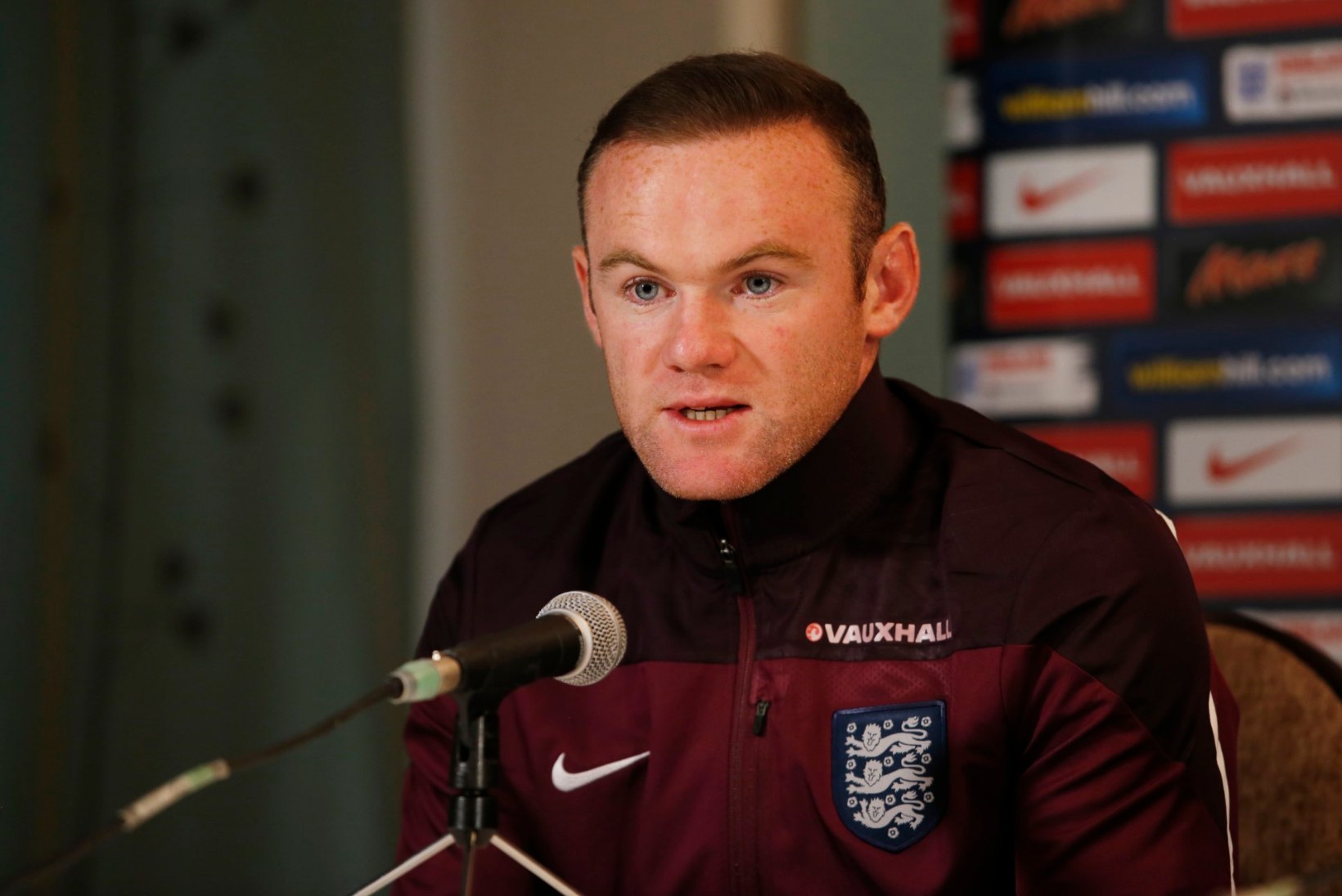 Wayne Rooney sügav kõne Inglismaa - Prantsusmaa kohtumise eel: prantslased näitavad mängides, et nad on terrorismi vastu tugevad 
