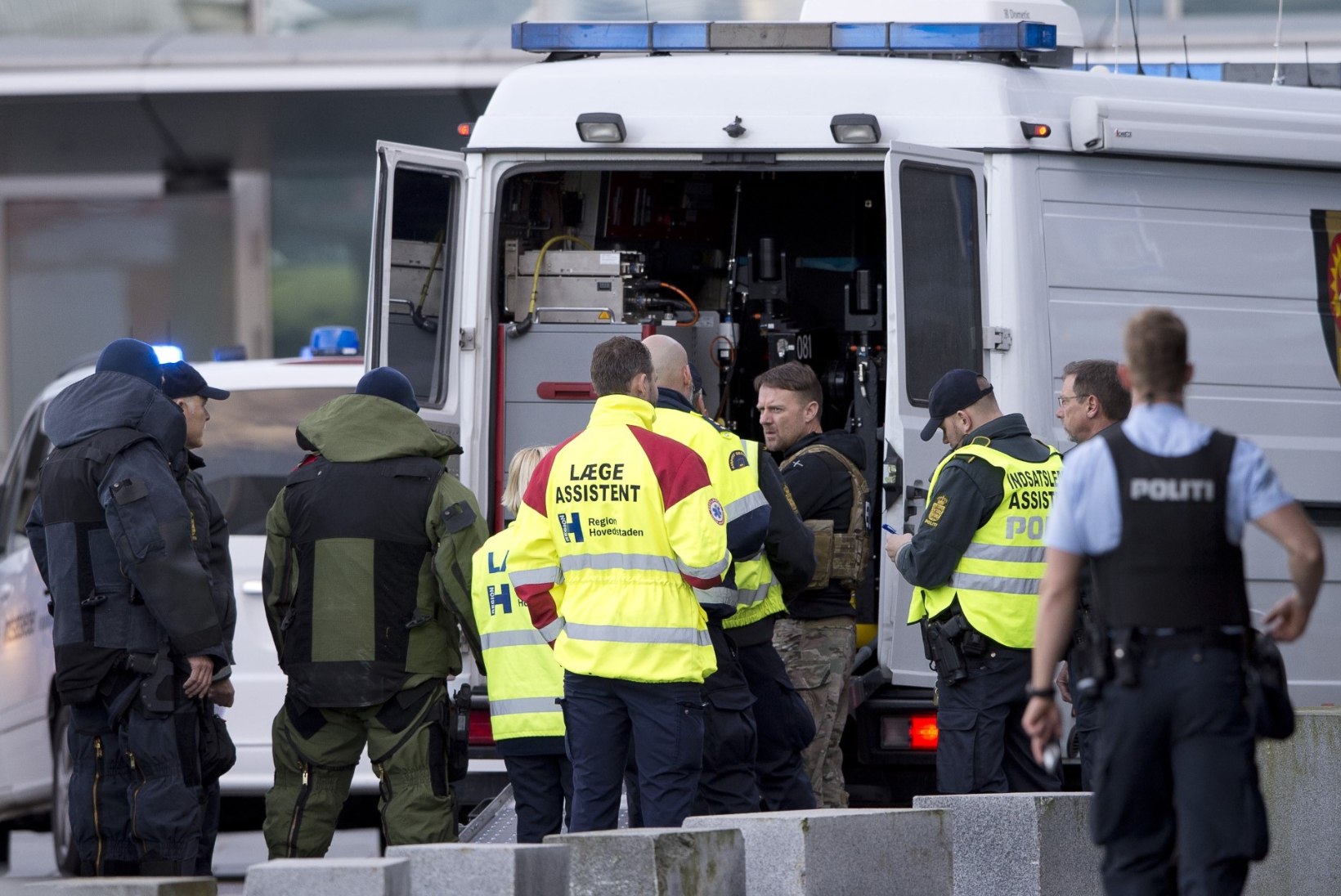 FOTOD | Kahe inimese naljast sai paanika: Kastrupi lennujaamas otsiti pomme