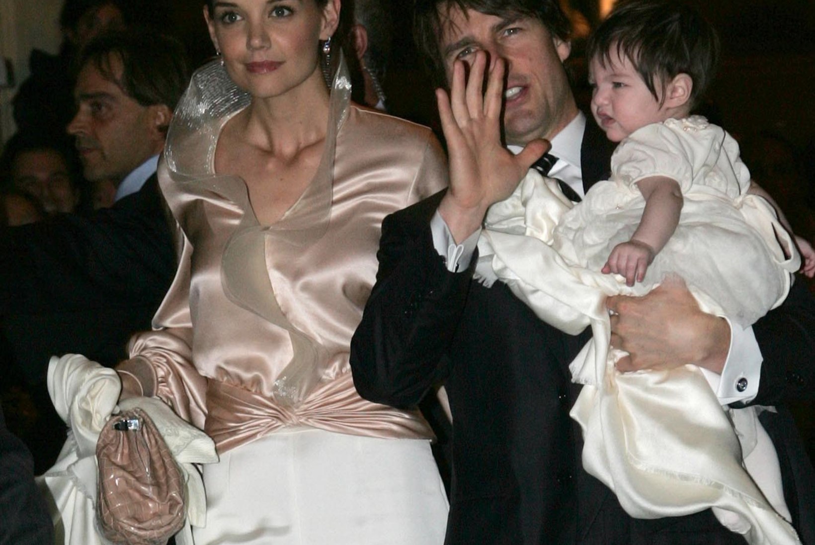 ENDISE SAIENTOLOOGI PALJASTUSED: "Tom Cruise jättis oma pulmas pisitütre WC-põrandale nutma."