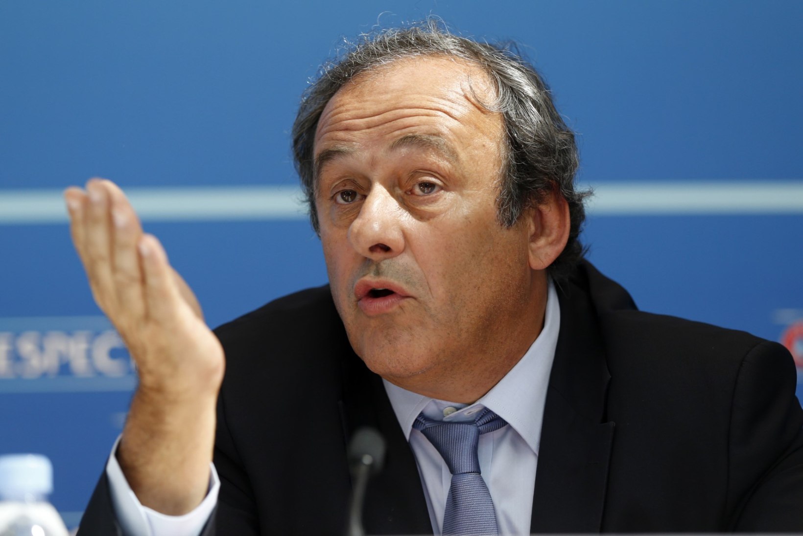 Platinile ja Blatterile soovitakse eluaegset jalgpallis tegutsemise keeldu!
