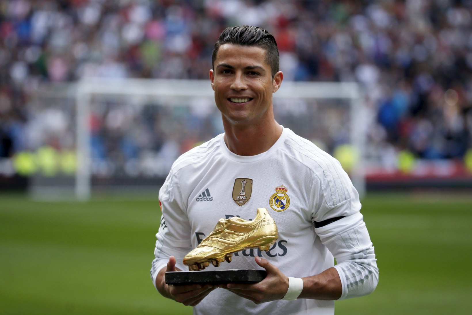 Cristiano Ronaldo: olen maailma parim, väljakul uskumatu ja seetõttu tuntakse minu vastu huvi!