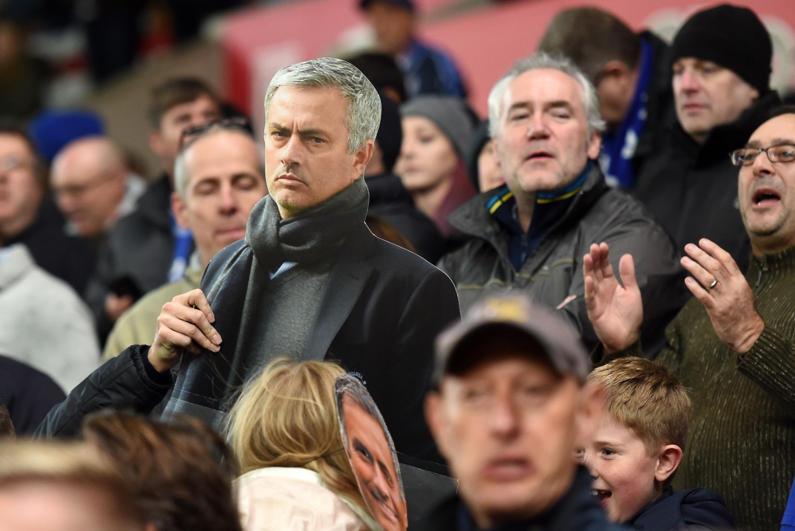 GALERII | JÄLLE! Chelsea kaotas, kas Mourinho langeb juba täna?