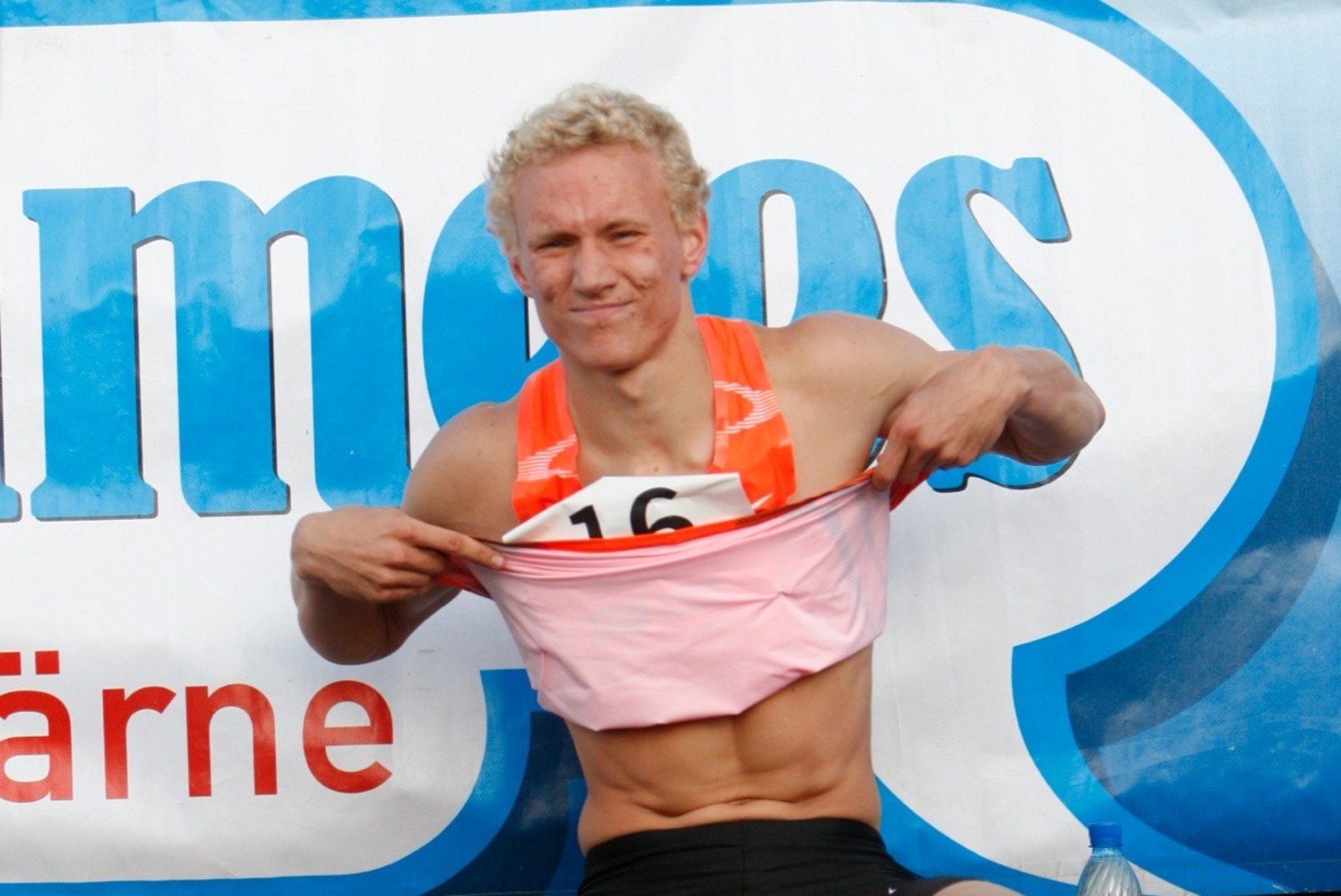 TOHOH: Eesti kiirem mees hakkab kaugushüppajaks