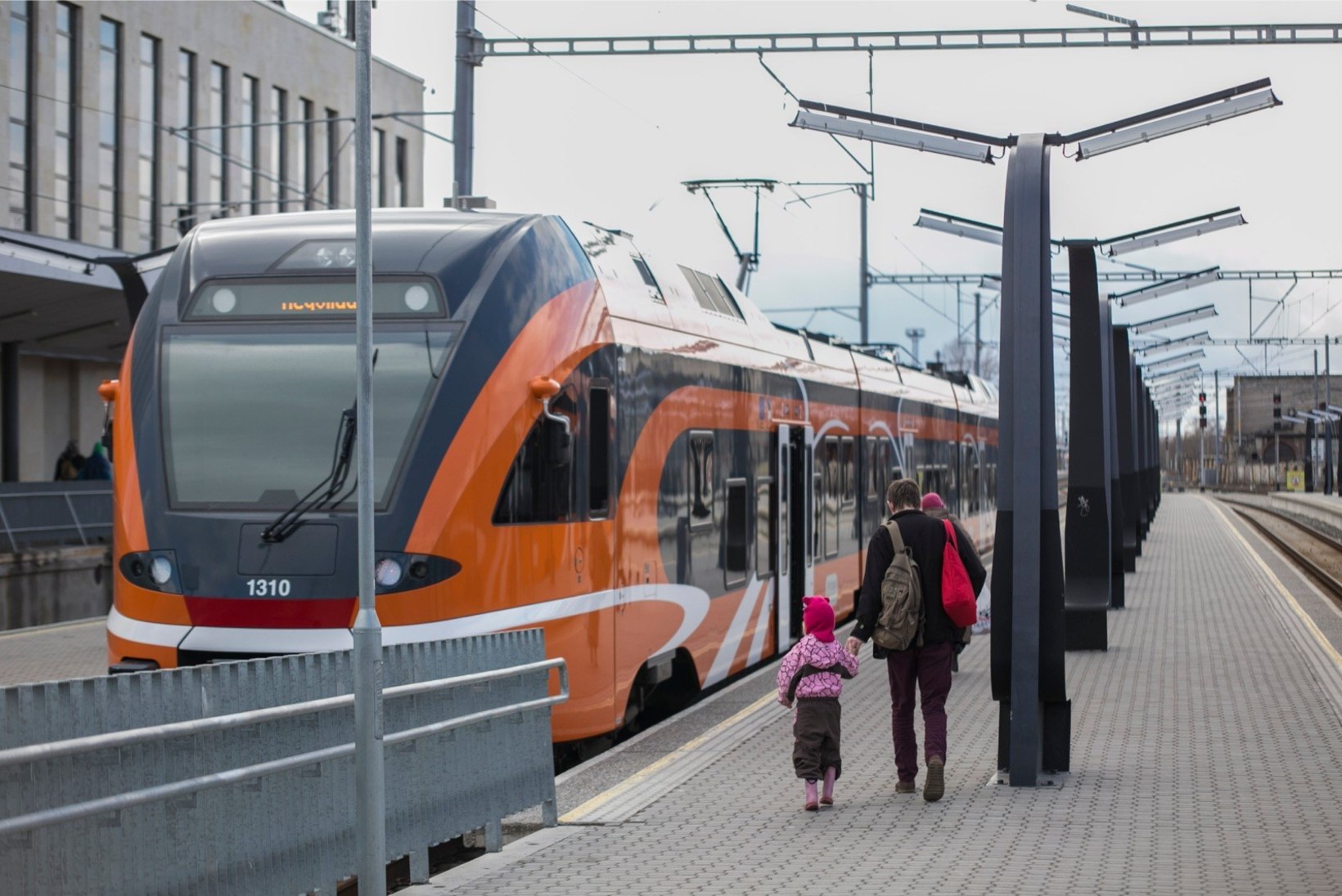 Raudteerike Lillekülas häirib Balti jaamast väljuvate reiside liiklust