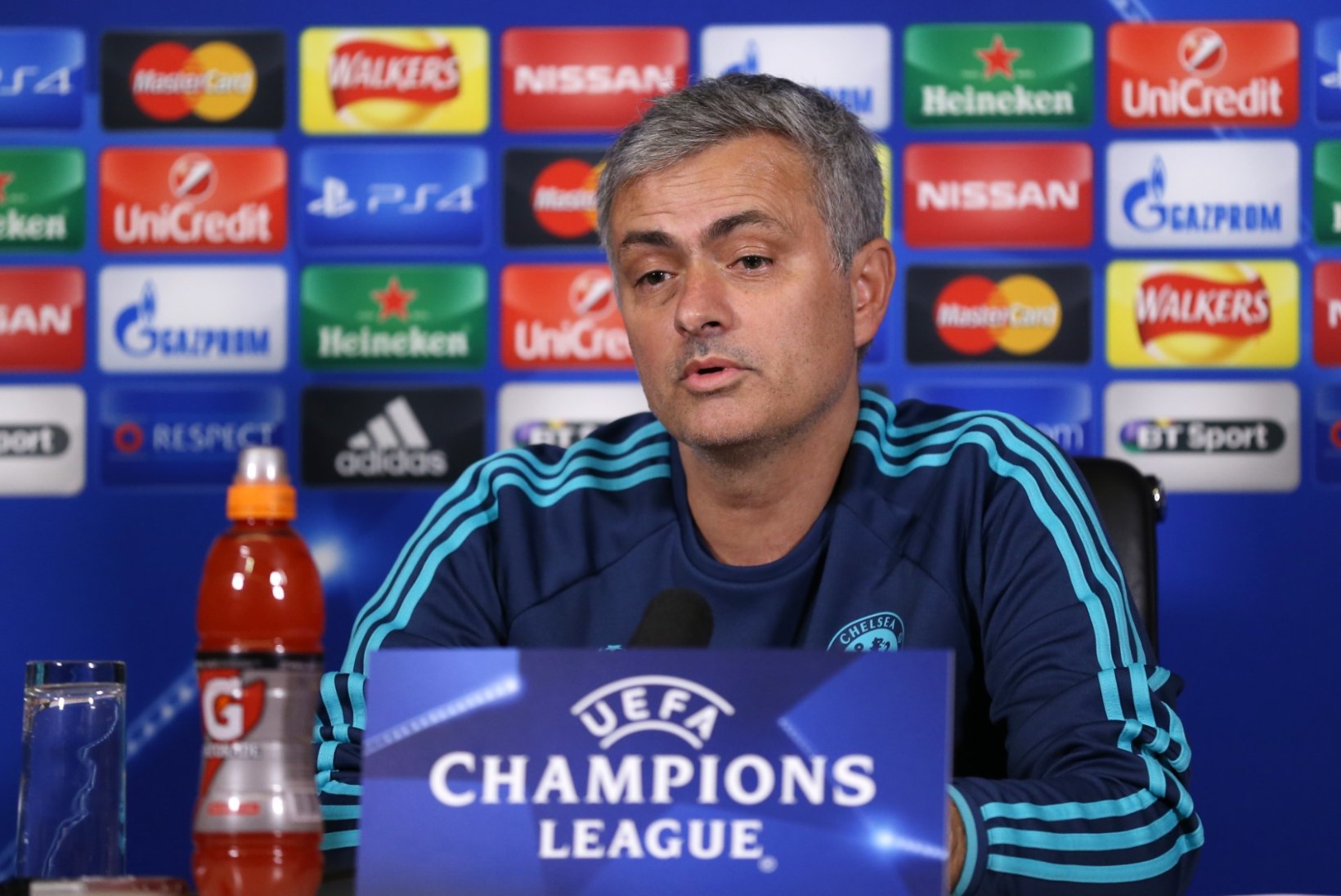 Jose Mourinho: Chelsea omanik pole mingi tuulelipp, seega ma vallandamist ei karda 