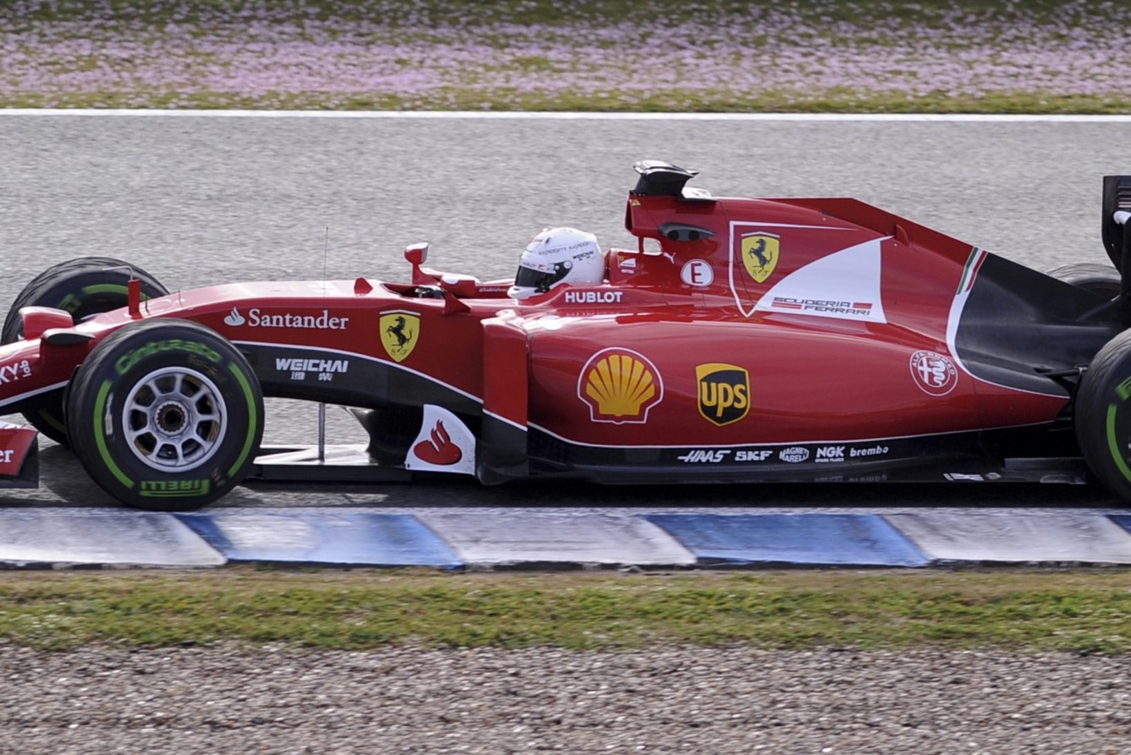 GALERII | Vormel-ühed jätkasid Jerezis testidega: Vettel taas kiireim, Kvjat kihutas esitiivata