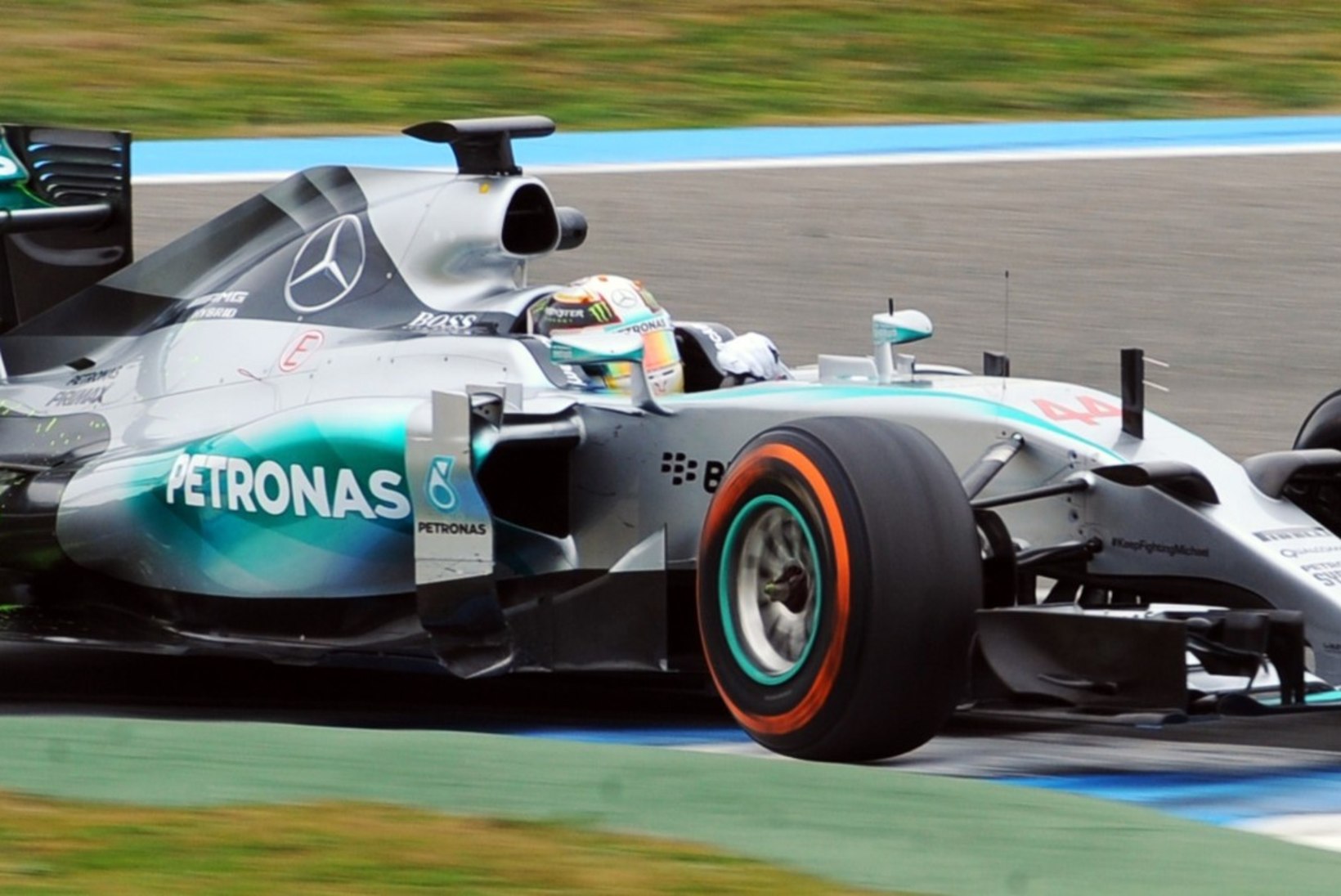 GALERII | Vormel-ühed jätkasid Jerezis testidega: Vettel taas kiireim, Kvjat kihutas esitiivata
