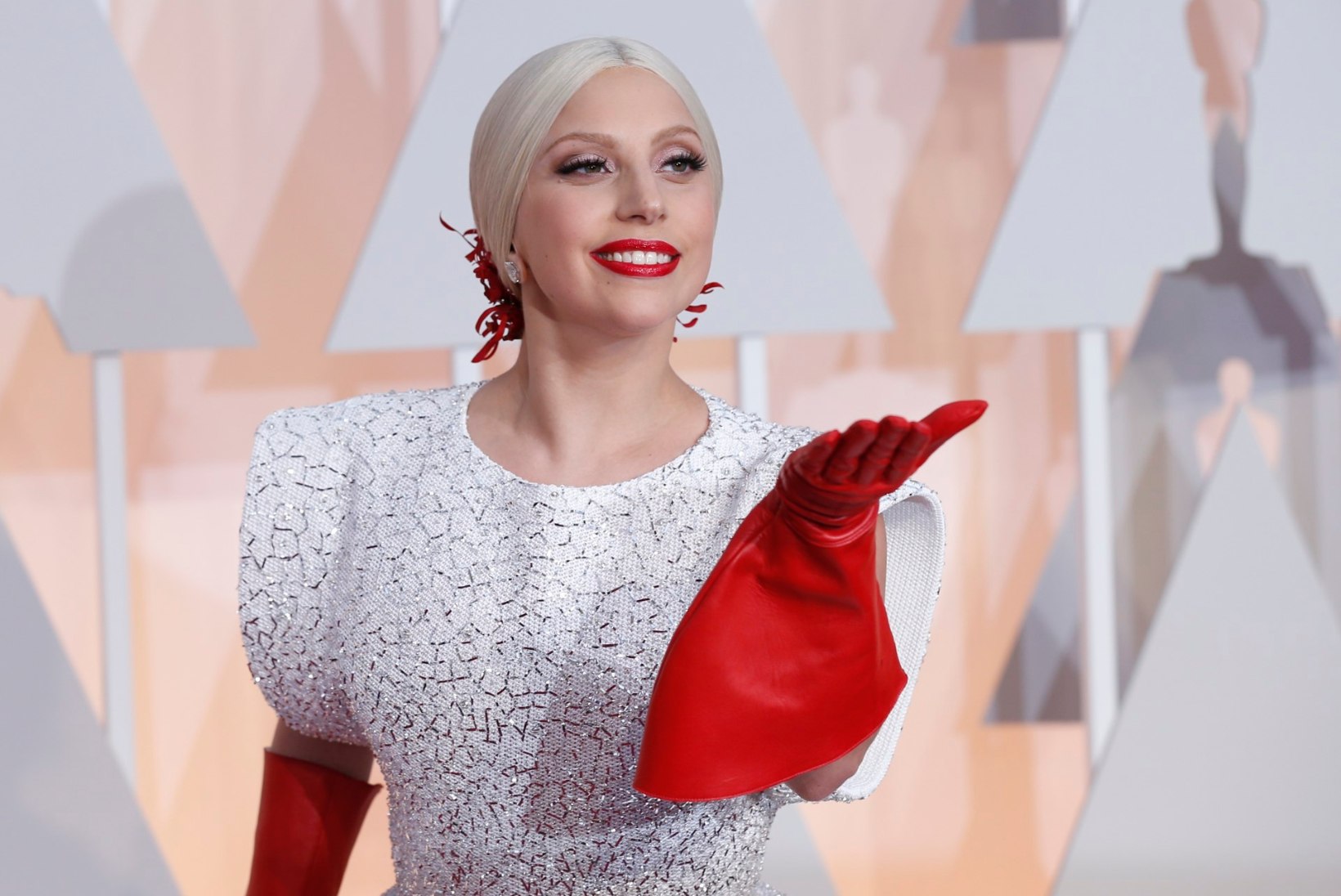 Lady Gaga tuli Oscari galale köögist?