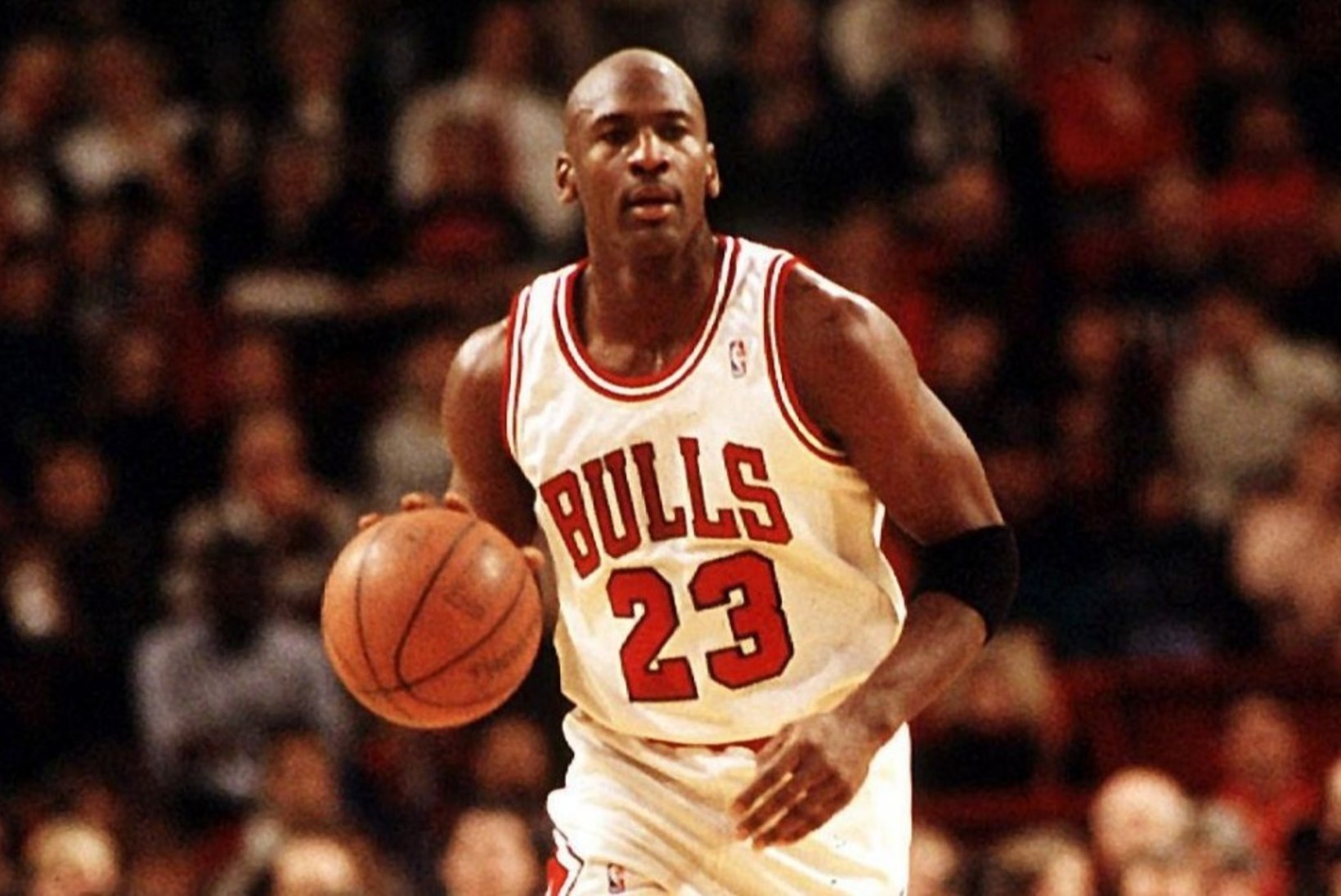 TÄNA 25 AASTAT JA ÜKS PÄEV TAGASI: Michael Jordani ajalooline päev