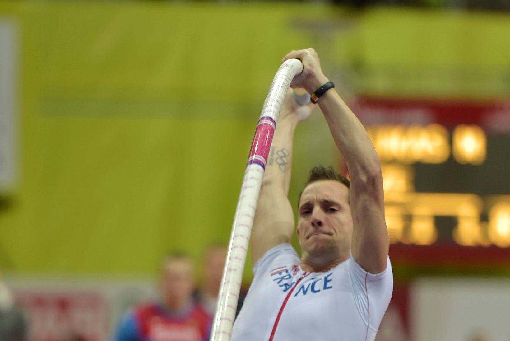KERGEJÕUSTIKU SISE-EM | Renaud Lavillenie flirtis teivashüppe maailmarekordiga