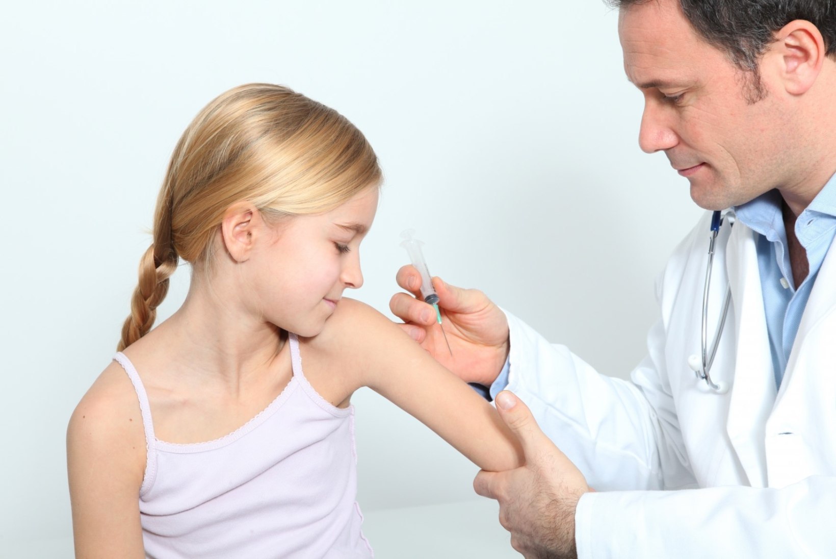 Vanemad vaktsineerisid eelmisel aastal lapsi vähem