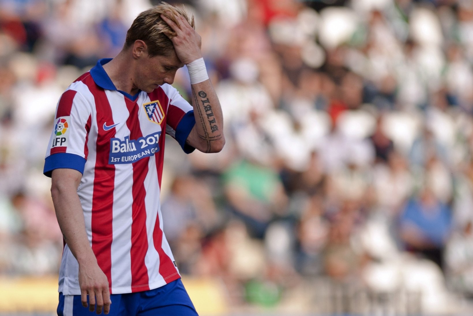 VIDEO: Fernando Torres lõi karjääri esimese omavärava
