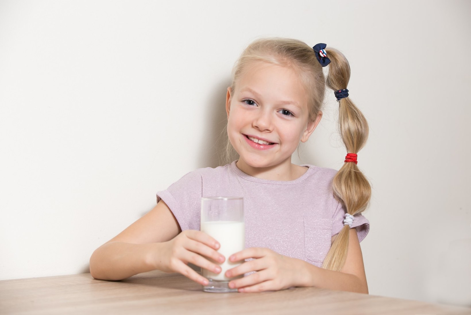 Laps peaks parema tervise nimel piirduma kahe klaasi piimaga päevas