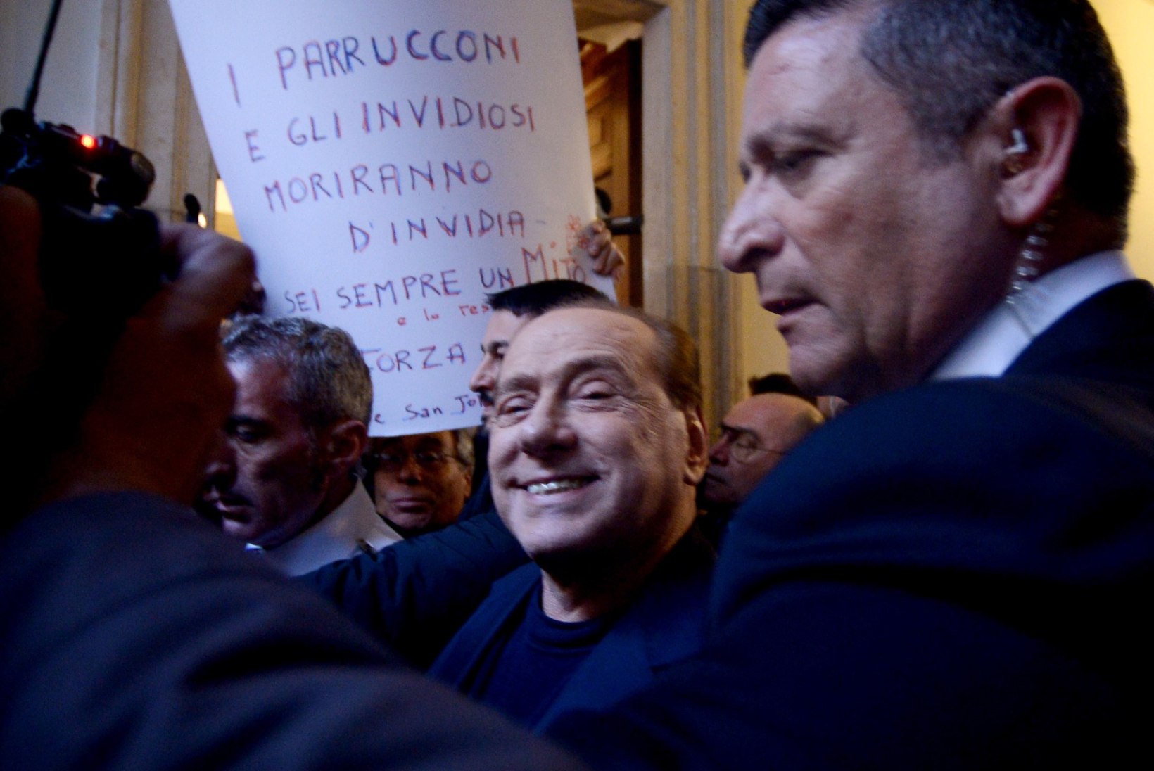 Berlusconi müüb AC Milani miljardi eest hiinlastele