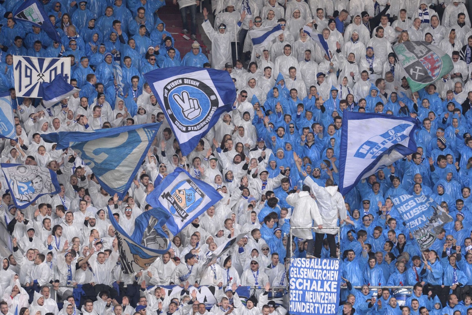 GALERII: Augsburgi õnnetu seeria Schalke vastu sai jätku