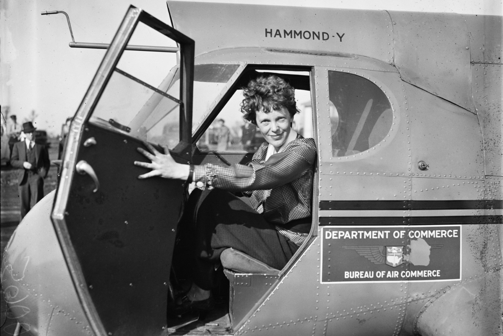 21. MAI: Amelia Earharti päev