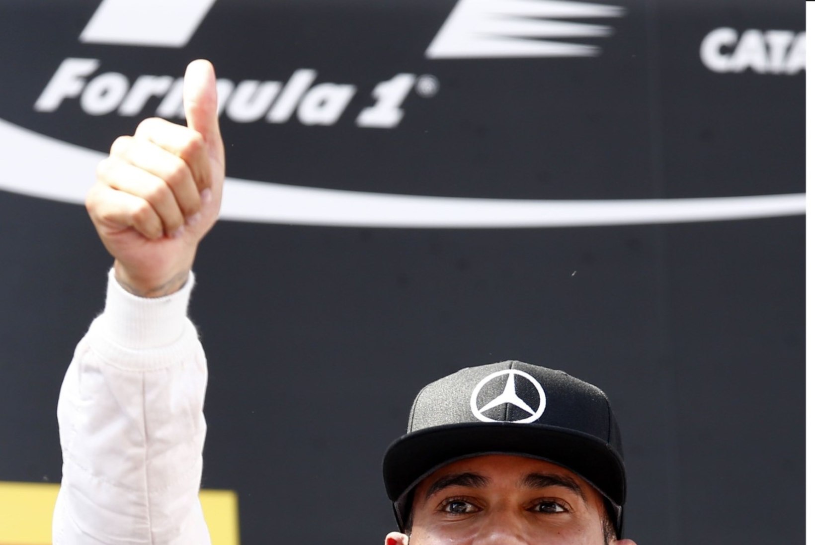 Lewis Hamilton sõlmis Mercedesega megalepingu