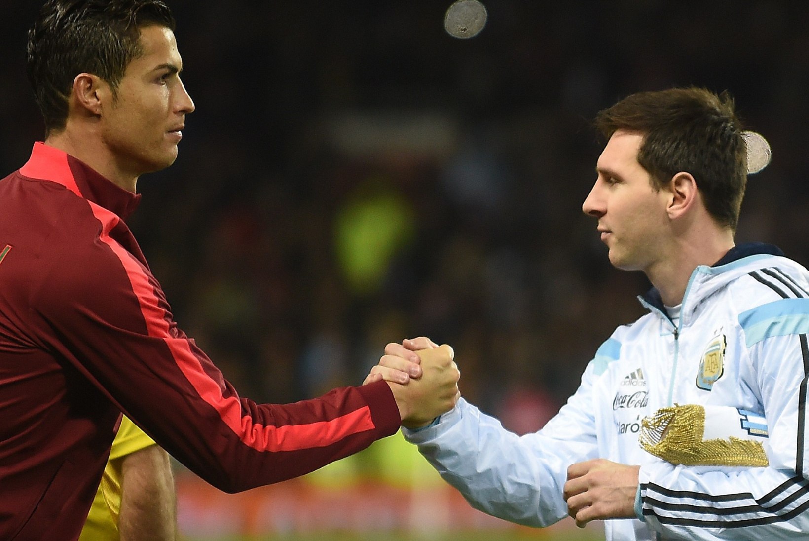 ÕHTULEHE VIDEO | 1 küsimus Nõmme Kaljule: Ronaldo või Messi?
