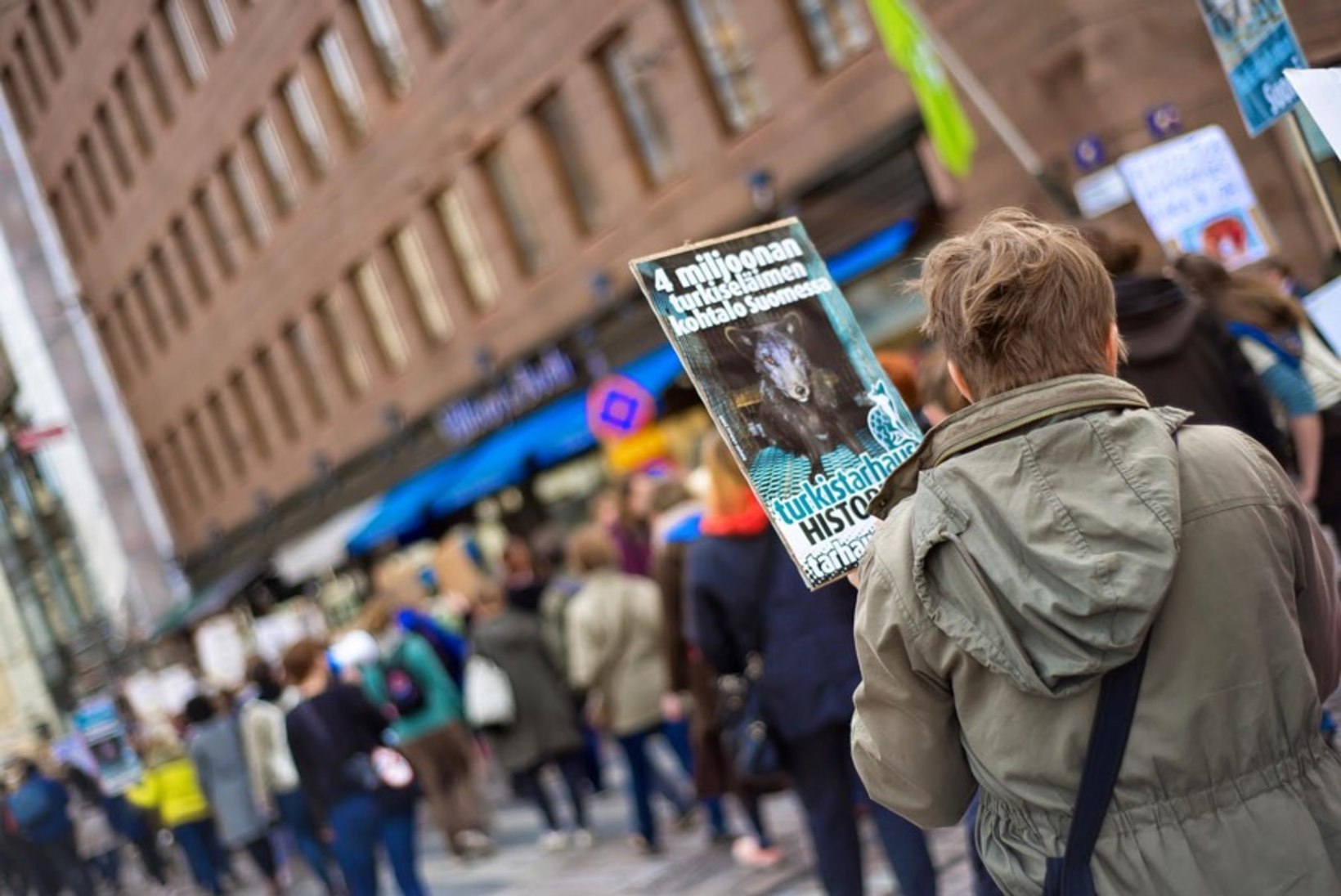 FOTOD | Helsingis nõudis üle 1000 meeleavaldaja karusloomafarmide keelustamist 