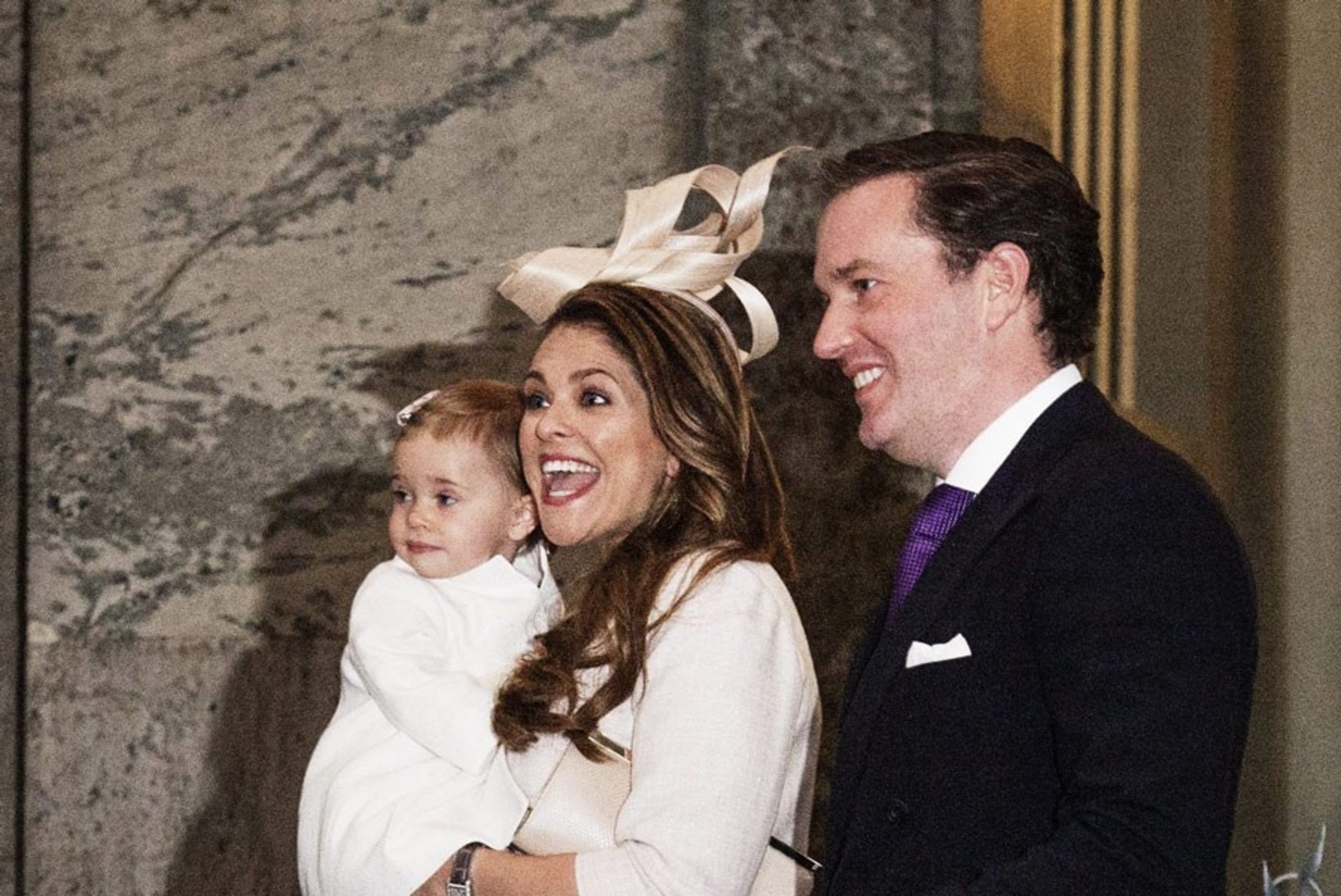 Printsess Madeleine kolib pärast sünnitust taas välismaale