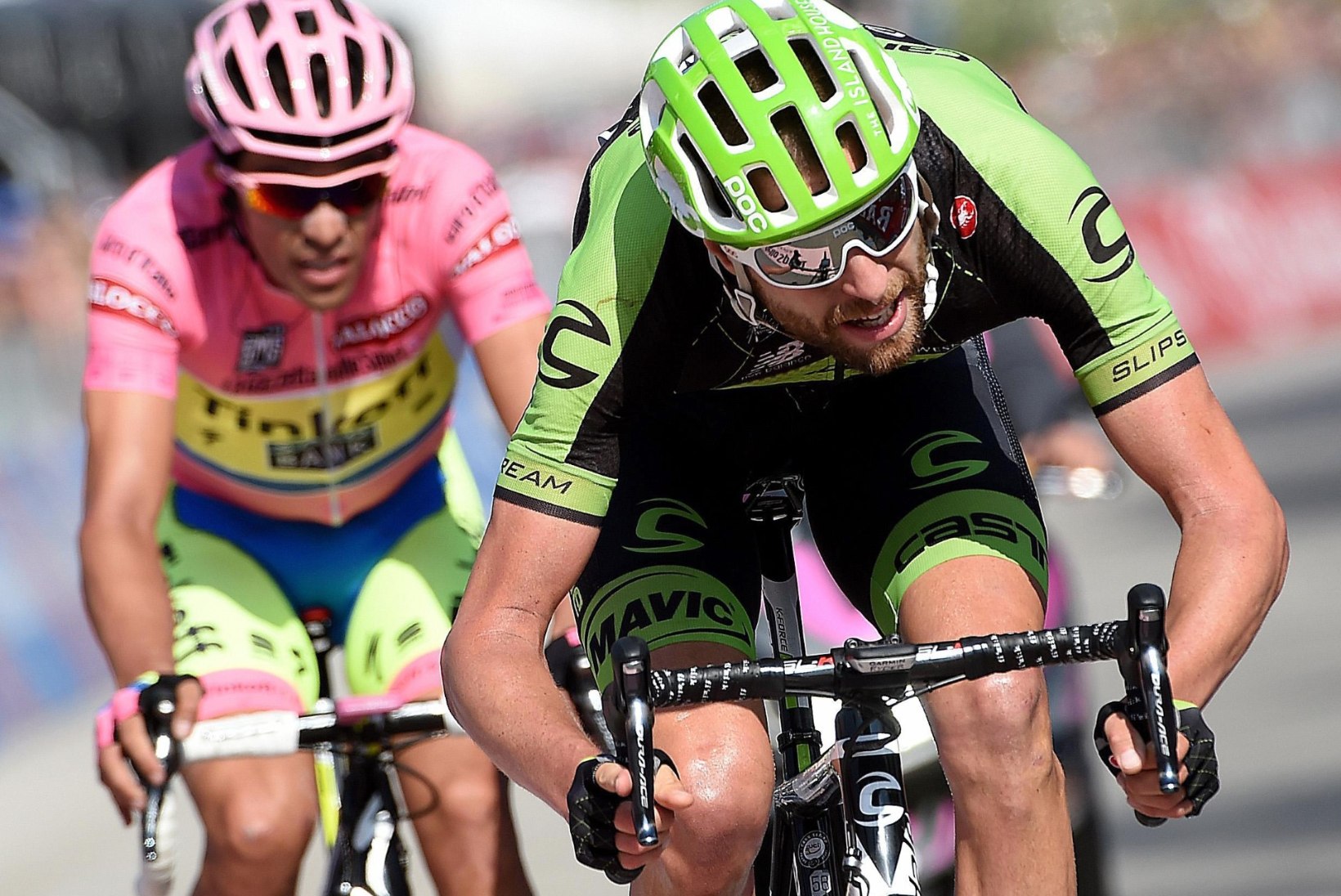 Giro liidri Contadori ja etapi võitnud Gilberti rattad läksid mootorikontrolli