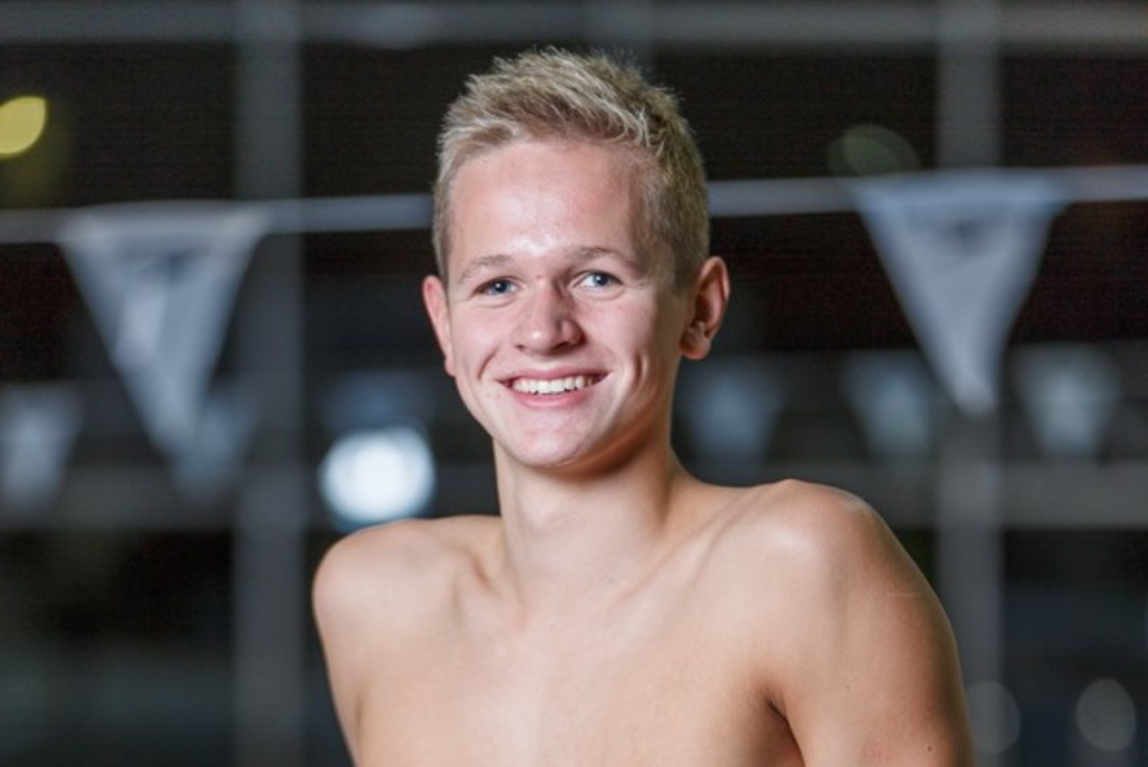 VÕIMAS! Ujumistalent Kregor Zirk ületas 32 aasta vanuse Eesti rekordi!